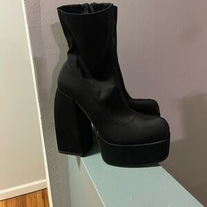 Public Desire Black Heeled Boots with High Platform